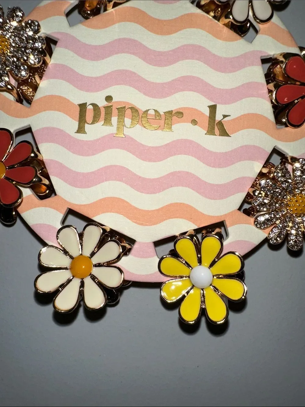piper • k Multi Gold Tone Metal Enamel Jeweled Daisy flower mini hair clips 8pc
